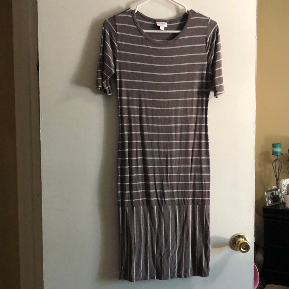 Lularoe small gray dress